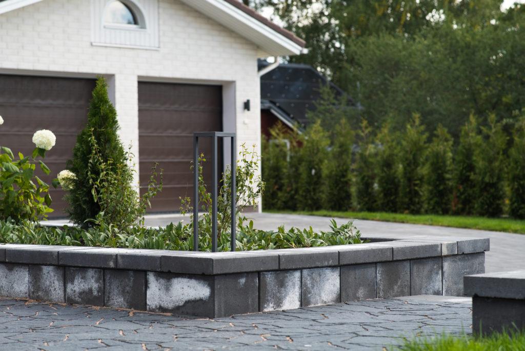 artkivi_kivityö_kivityöt_graniitti_maanrakennus_viherrakentaminen_lumityö_leikkivälineet_asfalttityö