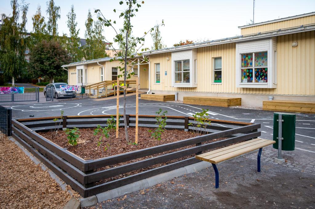 artkivi_kivityö_kivityöt_graniitti_maanrakennus_viherrakentaminen_lumityö_leikkivälineet_asfalttityö